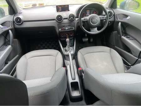 2016 Audi A1 - thumbnail 8