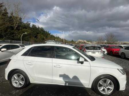 2016 Audi A1 - thumbnail 8