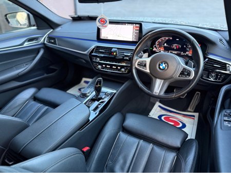 2022 BMW 5 Series - thumbnail 16