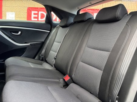 2015 Hyundai i30 - thumbnail 13