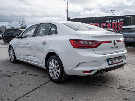 2019 Renault Megane - thumbnail 15