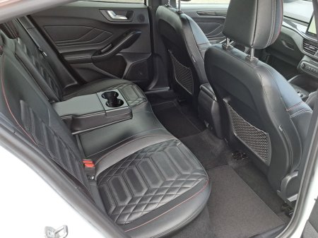 2023 Ford Focus - thumbnail 17