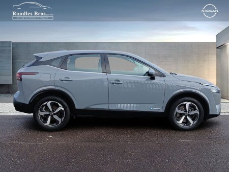 2023 Nissan Qashqai - thumbnail 5