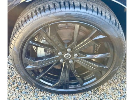 2025 Volvo XC60 - thumbnail 15