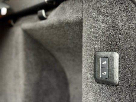 2021 Land Rover Range Rover Sport - thumbnail 11