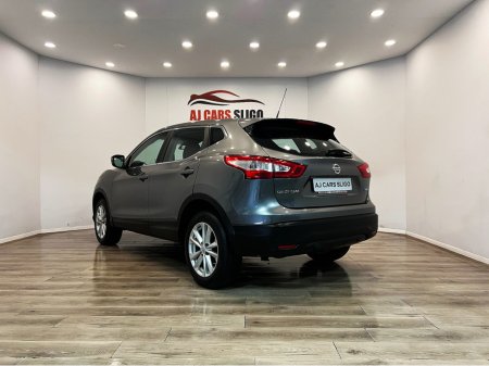 2017 Nissan Qashqai - thumbnail 12