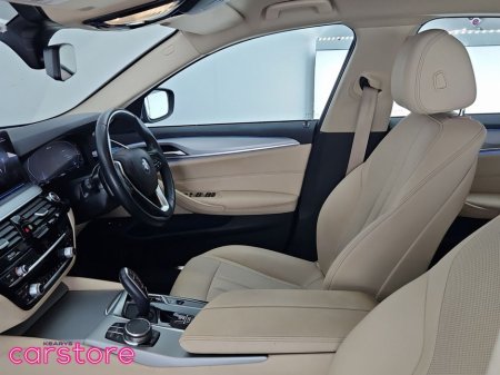 2023 BMW 5 Series - thumbnail 12