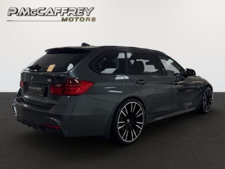 2015 BMW 3 Series - thumbnail 5