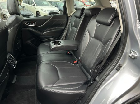 2023 Subaru Forester - thumbnail 12