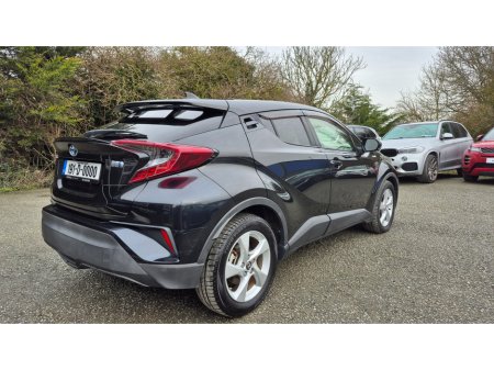 2019 Toyota C-HR 1.8 HYBRID LOW MILEAGE €19,950 thumbnail