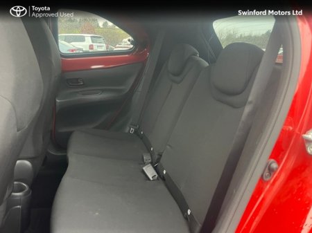 2024 Toyota Aygo X AYGO X €20,950 thumbnail