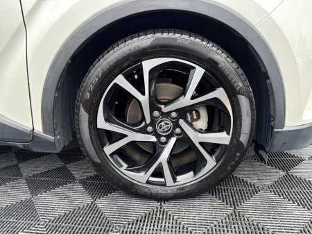 2017 Toyota C-HR - photo 3