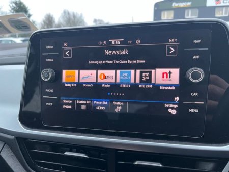 2024 Volkswagen T-Roc Spec ED 1.0tsi M6F 116HP thumbnail