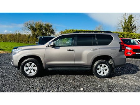 2022 Toyota Landcruiser *NO VAT* LAND CRUISER LWB COMMERCIAL 4DR €49,999