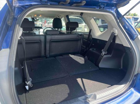 2015 Toyota Prius Alpha HYBRID/ AUTO FINANCE AVAILABLE €14,900