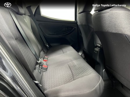 2023 Toyota Yaris - photo 5