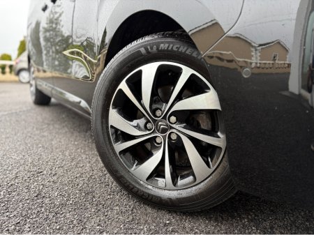 2020 Citroen SpaceTourer FEEL BLUEHDI €33,999 thumbnail