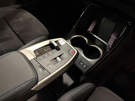 2025 BMW X1 25e M-SPORT PRO X-DRIVE=ONLY 8000 MILES//HUGE SPEC//AS NEW=BMW WARRANTY UNTIL 02/2028=TAILORED FINANCE PACKAGES INCL PCP AVAILABLE=TRADE IN'S WELCOME €52,995 thumbnail