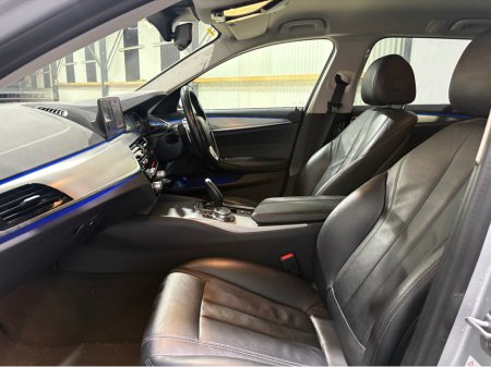 2019 BMW 5 Series D G31 SE XDRIVE 5DR AUTO €21,950 thumbnail