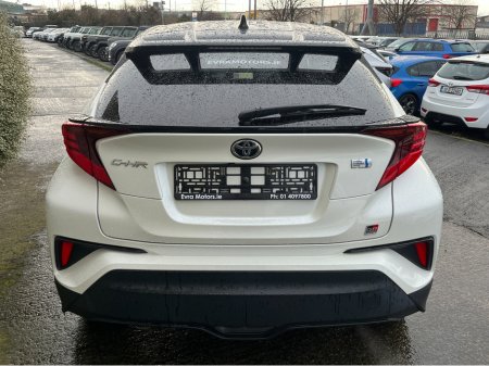 2019 Toyota C-HR GR SPORT AUTOMATIC HYBRID 1.8 PETROL //REVERSE CAMERA//KEYLESS ENTRY//HALF LEATHER SEATS//ADAPTIVE CRUISE CONTROL// thumbnail