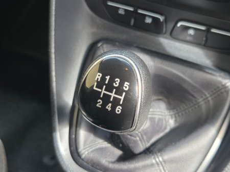 2021 Ford Transit Connect - thumbnail 11