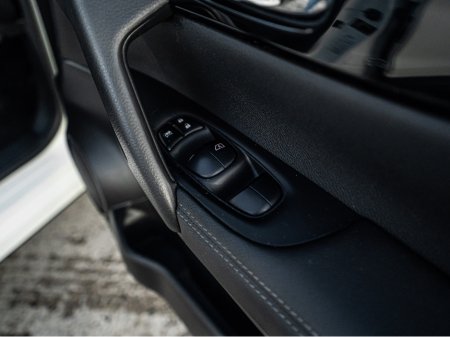 2017 Nissan Qashqai 2017 Qashqai 1.2/1 owner/High spec/1yr warranty €15,888 thumbnail