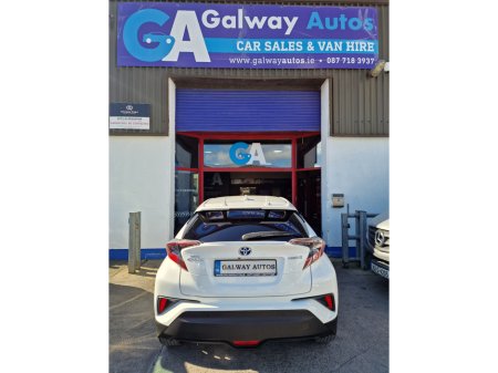 2018 Toyota C-HR - thumbnail 14