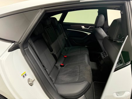 2025 Audi A7 50 TFSI E S LINE BLK ED QUATTRO *PAN ROOF* €79,990 thumbnail