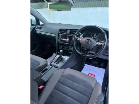 2017 Volkswagen Golf 1.4 TSI 5DR 150HP Highline €17,500 thumbnail