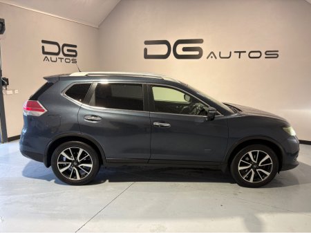 2016 Nissan X-Trail 4x4  TEKNA 4WD - LEATHER €10,950 thumbnail