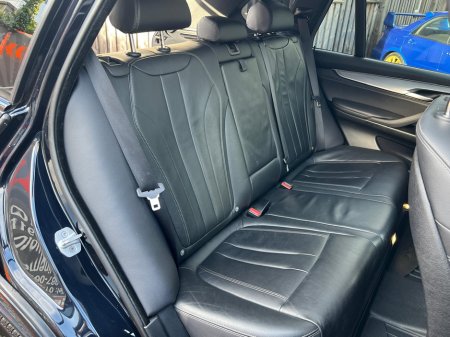 2018 BMW X5 =XDRIVE40E M SPORT//NEW NCT//PANROOF= €31,500 thumbnail