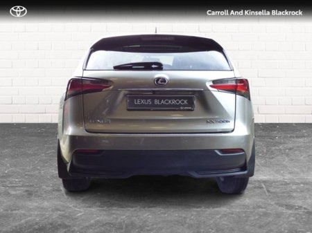 2017 Lexus NX 300 h - thumbnail 6