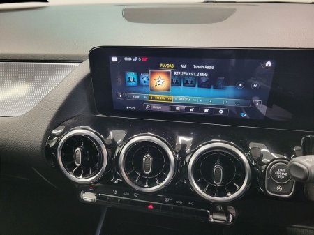 2023 Mercedes-Benz GLA Class GLA 200 A/T Progressive €39,975 thumbnail