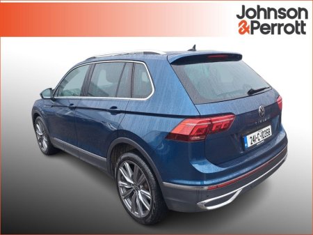 2024 Volkswagen Tiguan - thumbnail 2