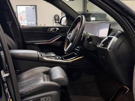 2023 BMW X5 XDRIVE50E M SPORT thumbnail