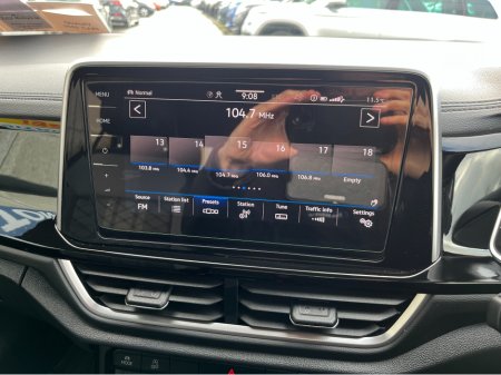 2023 Volkswagen T-Roc - thumbnail 21