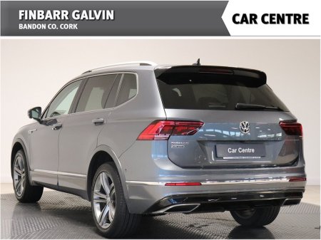 2020 Volkswagen Tiguan Allspace 2.0 TDI 150HP R-Line DSG 7S €38,950 thumbnail