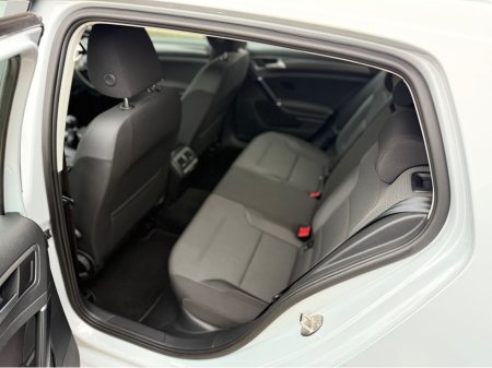 2018 Volkswagen Golf SE NAVIGATION 1.5 TSI BLUEMOTION TECHNOLOGY, 1.4, MANUAL, 2 YEAR NCT, LOW TAX, LOW INSURANCE €16,995 thumbnail