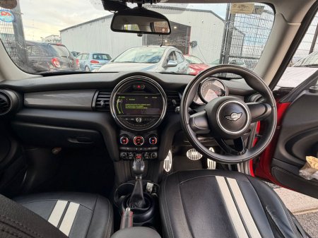 2014 MINI Hatch Cooper Auto €10,499 thumbnail