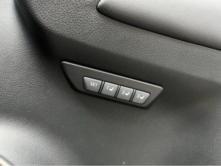 2019 Lexus NX 300 h - thumbnail 13