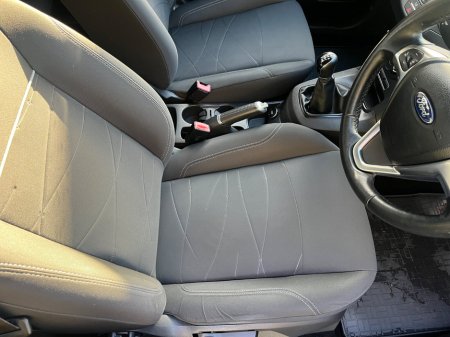 2017 Ford Fiesta 1.0 EcoBoost 65PS S/S Zetec €9,950 thumbnail