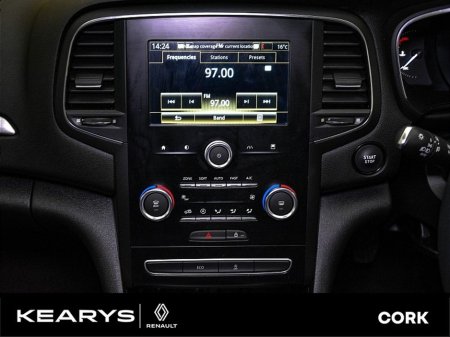 2020 Renault Megane - thumbnail 23