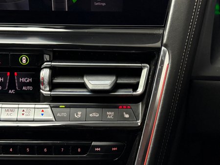 2021 BMW 8 Series - thumbnail 19