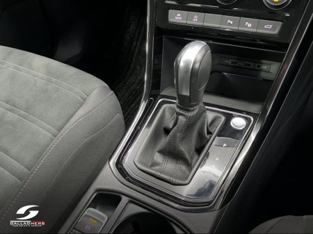 2019 Volkswagen Touran (192) HIGHLINE 2.0 TDI 150PS DSG AUTO 7 SEATER €27,495 thumbnail