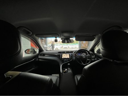 2019 Toyota Camry - thumbnail 15