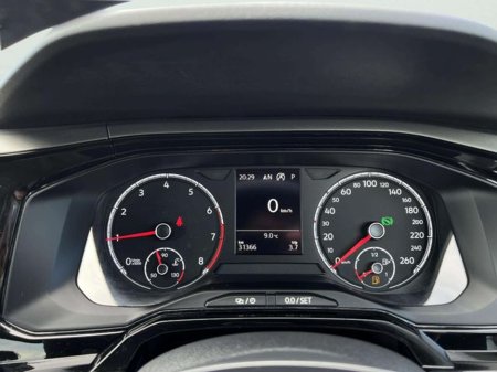 2019 Volkswagen Polo - thumbnail 2