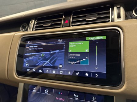 2018 Land Rover Range Rover - thumbnail 12