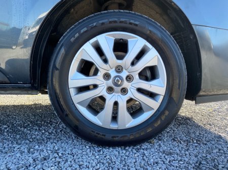 2023 Renault Trafic - thumbnail 18