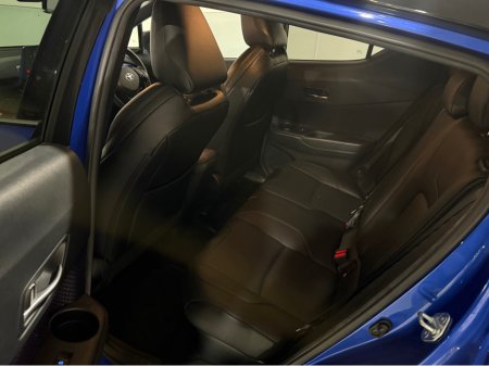 2018 Toyota C-HR HYBRID LUNA SPORT 4DR AUTO €16,950 thumbnail