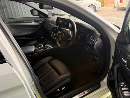 2019 BMW 5 Series - thumbnail 10